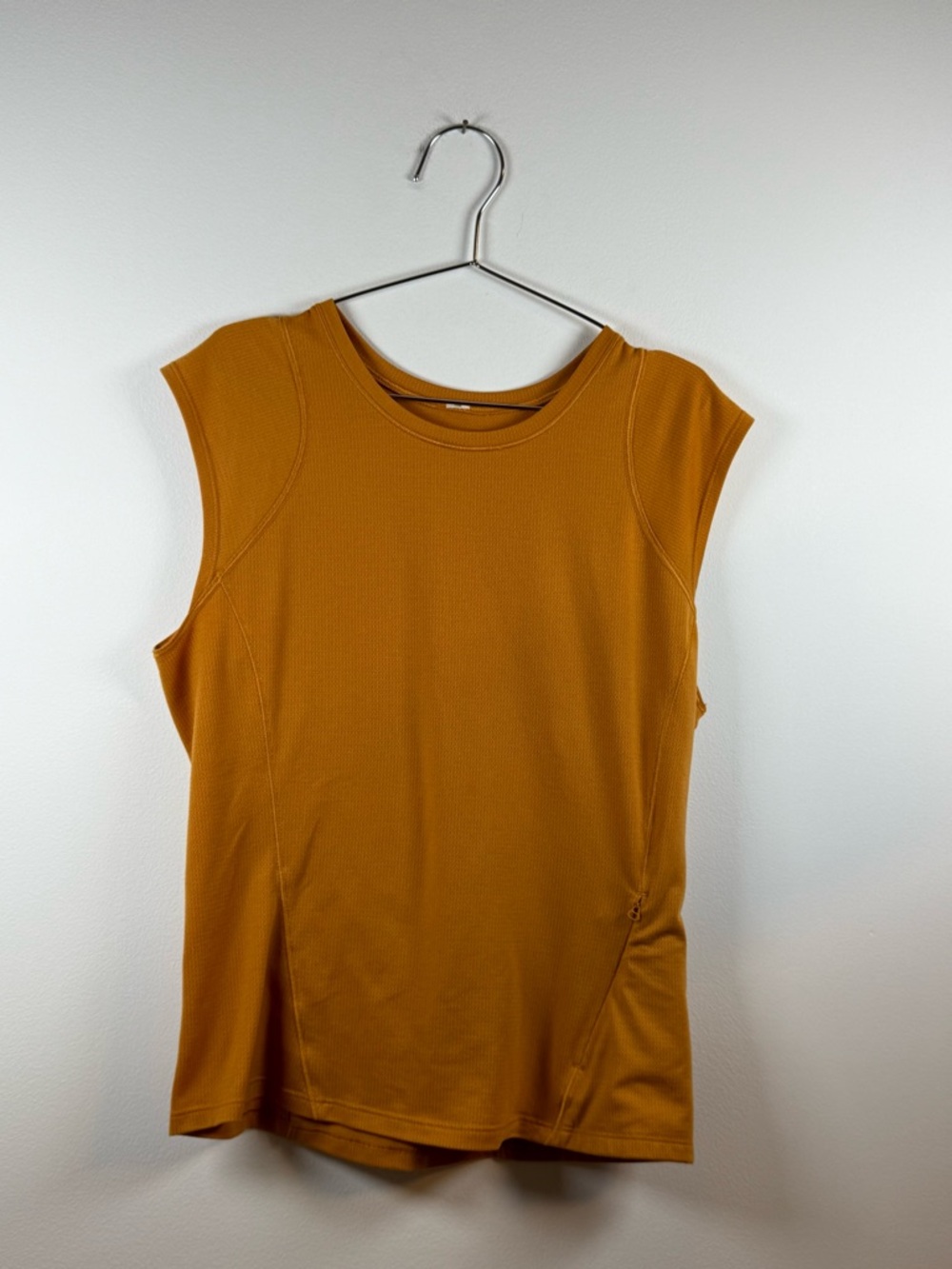 Lululemon running cap sleeve top